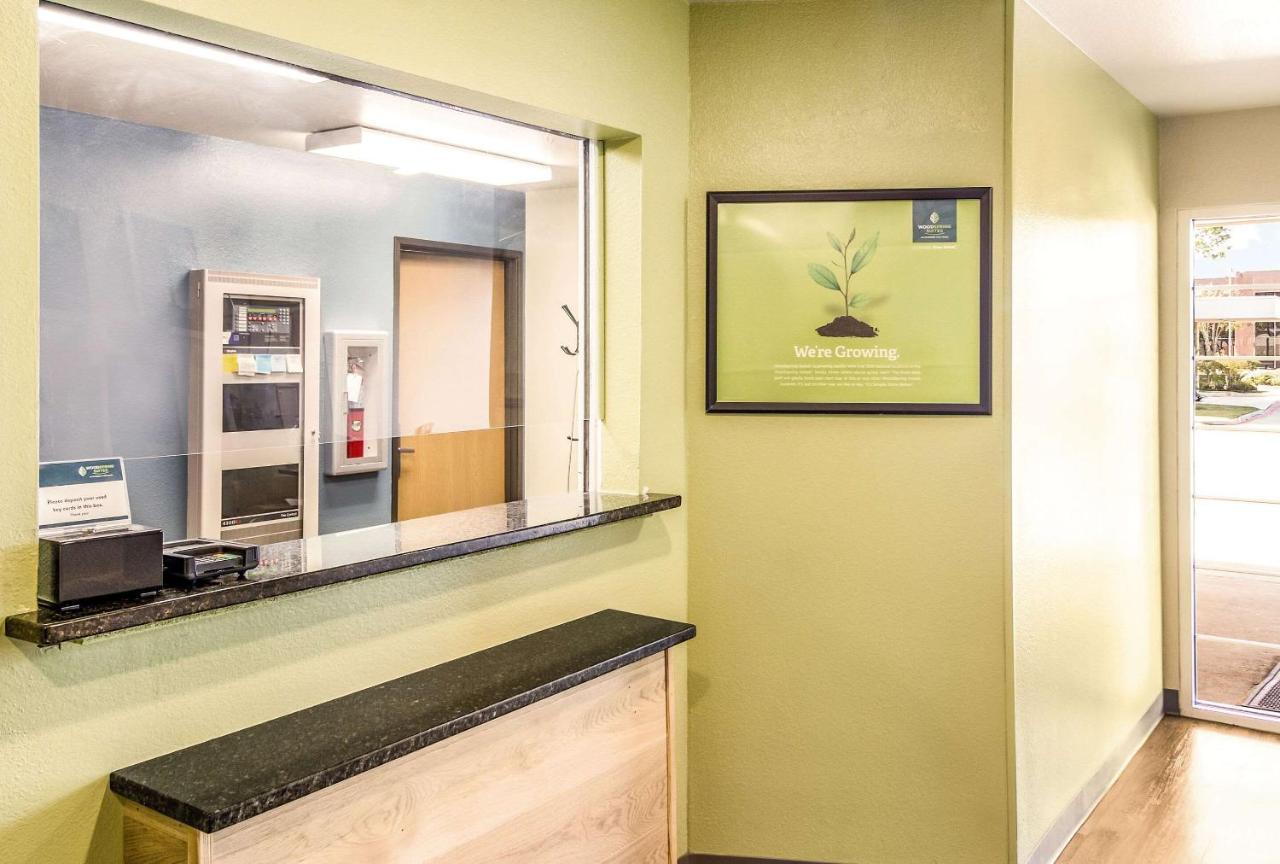 Woodspring Suites Houston Baytown Extérieur photo